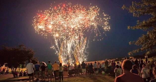 kansas fireworks july