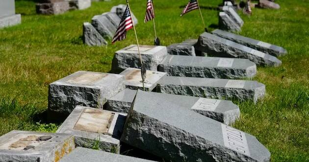 jewish graves